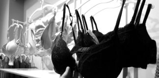 Ekskluzivno: Kaj se zgodi, če ženska 30 dni ne nosi nedrčka?