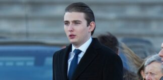 Tuji mediji poročajo: Melania Trump naj bi posredovala v spletno razmerje sina Barrona