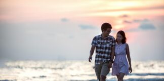 Razkrita skrivnost dolgih zvez: To počnejo pari, ki ostanejo skupaj