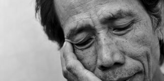 Niste samo utrujeni – nekdo vam krade energijo! Telefoni, alkohol , kajenje in “poceni dopamin” vas izčrpavajo