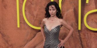 Šok na premieri: kaj se je dogaja z Alexo Demie?