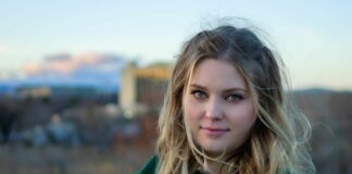 “Vsak dan so mi govorili, da sem debela svinja. Hotela sem izginiti.” – Iskrena izpoved slovenske najstnice
